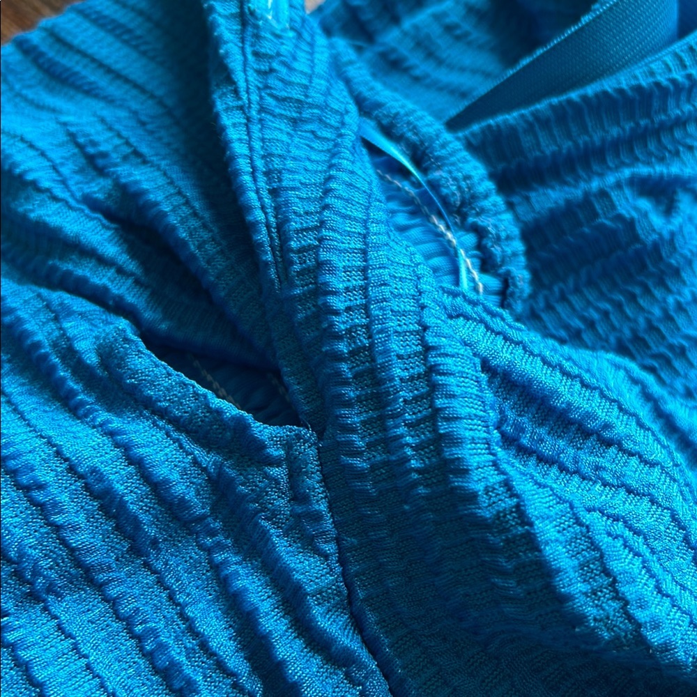 Blue Two-Piece Set - Picture 3 of 4